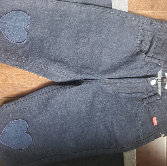 Heart clum mxm denim with heart patches on knees size 2 - Picture 4 of 4